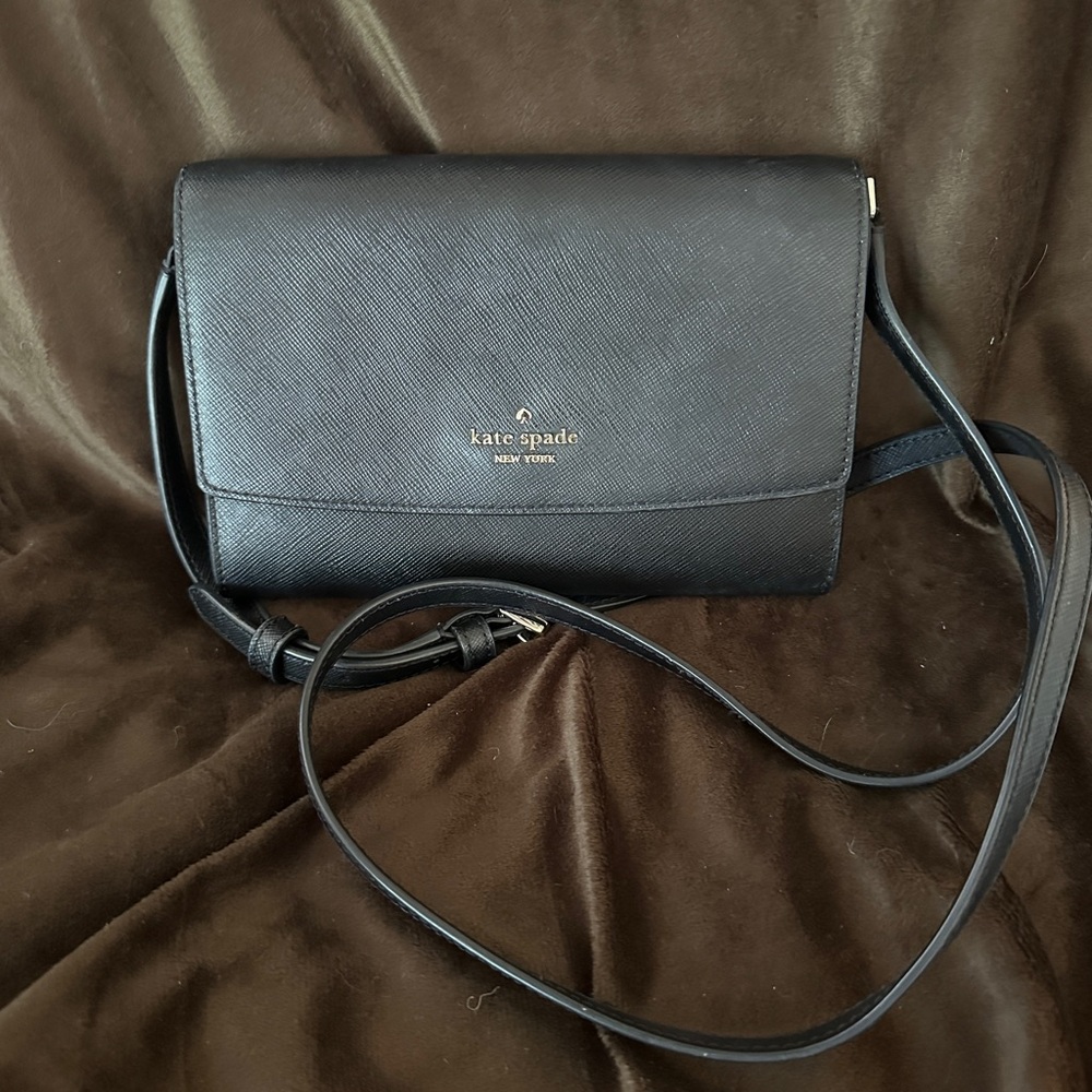 Kate Spade ♠️ Perry Crossbody